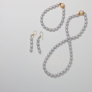 Grace Pearl Necklace & Bracelet Set with Matching Earrings