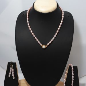 Elegant Pink Rice Pearl Jewelry Set with Necklace, Bracelet & Earrings